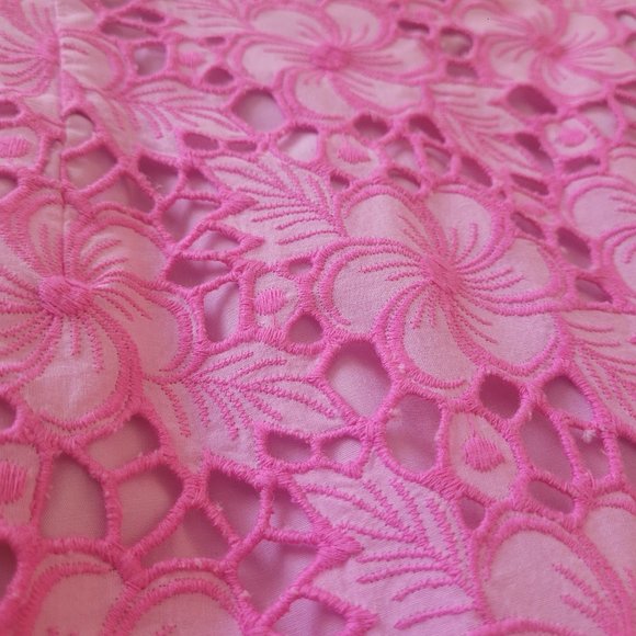 Lilly Pulitzer Vintage - Sienna Kentucky Eyelet Dress in Phipps Pink Size 12 - Picture 4 of 7